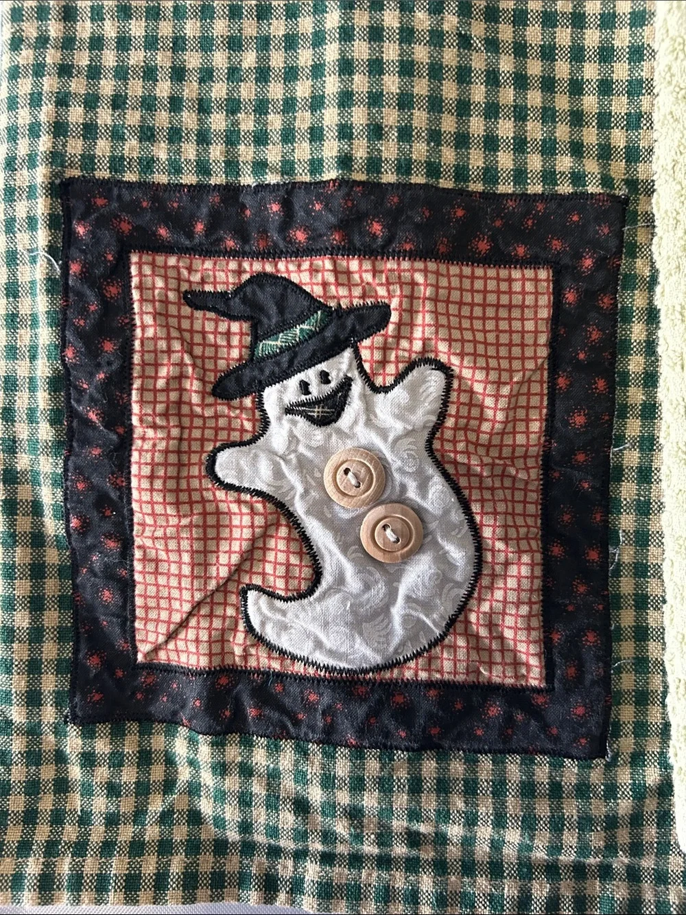 Sonoma primitive-style green/tan checkered hand towel set appliqué ghost